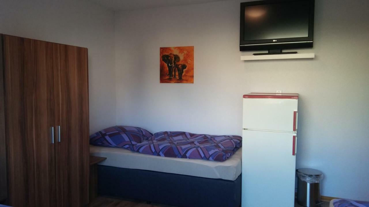 Sleepcentral Apartment Düsseldorf Exterior foto