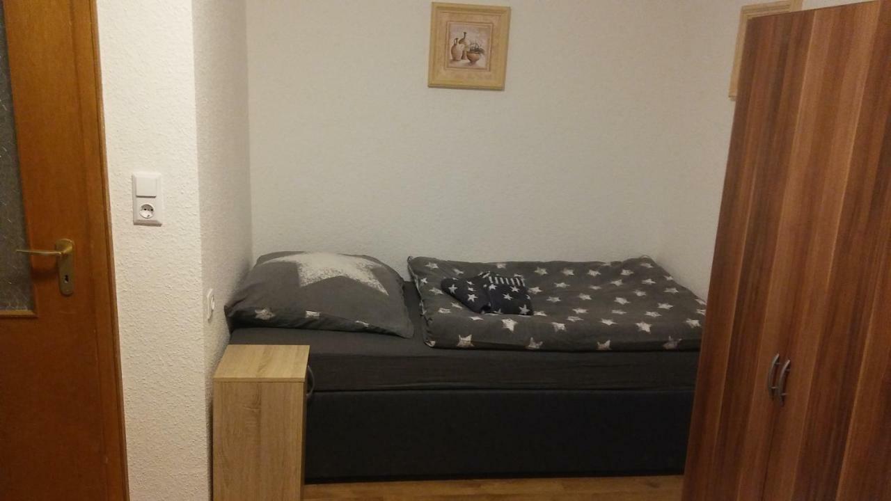 Sleepcentral Apartment Düsseldorf Exterior foto